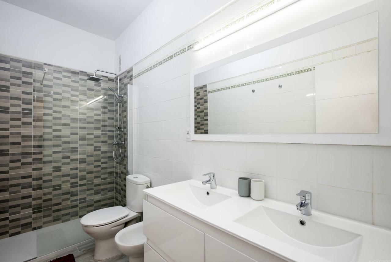 Spacious & Stylish Apartment Los Cristianos ลอส กริสเตียนอส ภายนอก รูปภาพ
